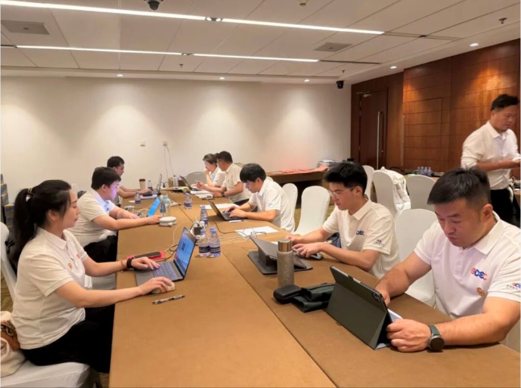 天德腾润团队现场保障团队会议